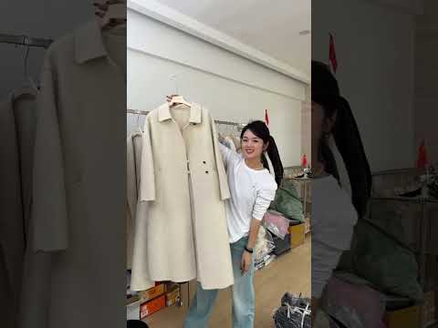 来自新款的冰山一角! #同城女装 #女装 #穿搭vlog #小岩工作室