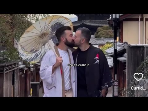 Gay Kiss tourism in Japan 🗾